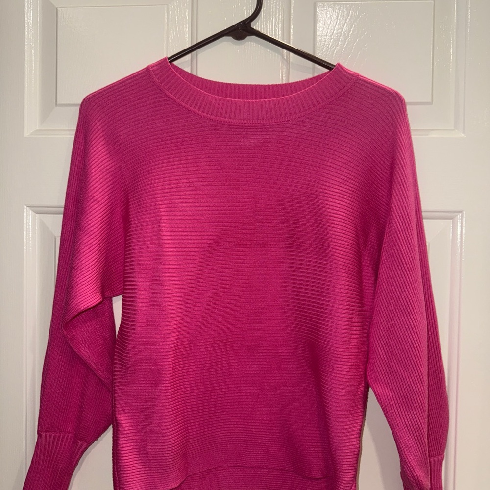 Women's Pink Sweater